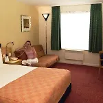 Express Centre By Ihg