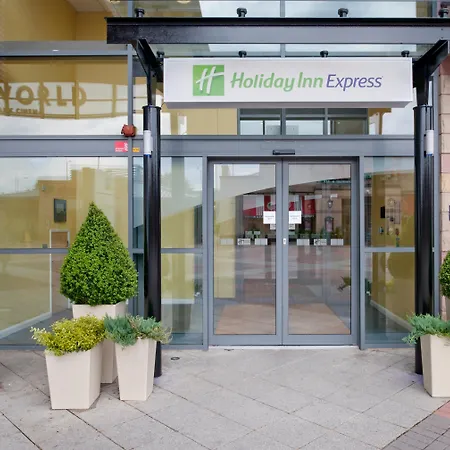Express Centre By Ihg Брадфорд