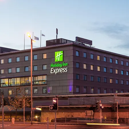 Express Centre By Ihg Брадфорд