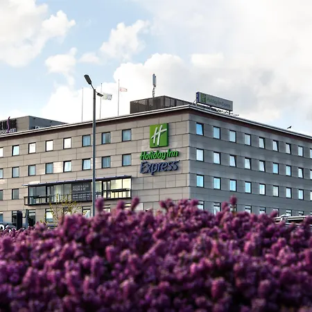 Express Centre By Ihg Брадфорд