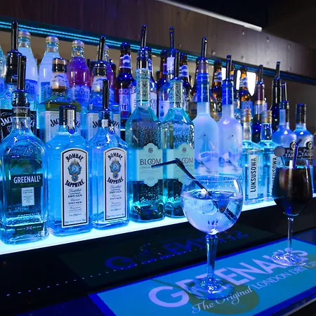 Express Centre By Ihg