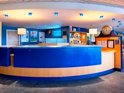 Express Centre By Ihg 3*