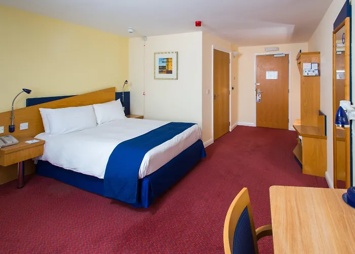 Express Centre By Ihg Hotel