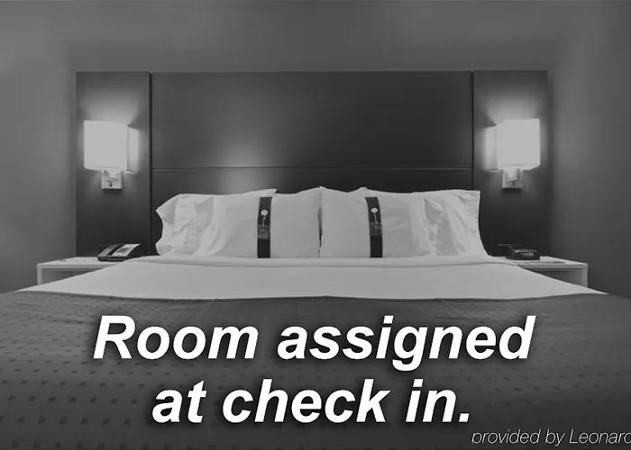 Express Centre By Ihg