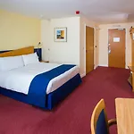 Express Centre By Ihg Hotel