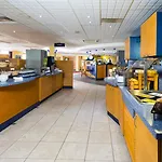 Express Centre By Ihg Hotel