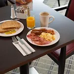 Express Centre By Ihg Hotel