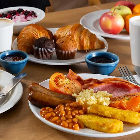 هوليداي إن إكسبريس سيتي سنتر فندق برادفورد