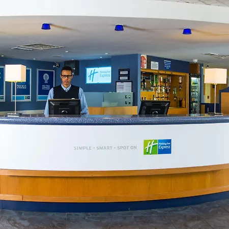 Hotell Express Centre By Ihg
