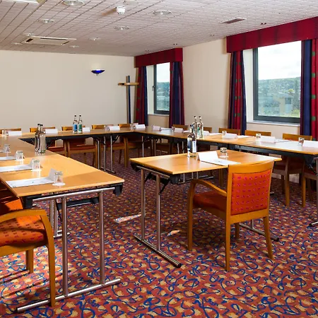 Hotel Express Centre By Ihg 3*