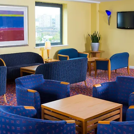 Express Centre By Ihg 3*