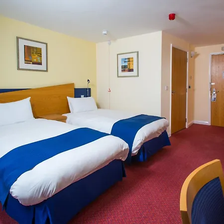 Express Centre By Ihg Hotel