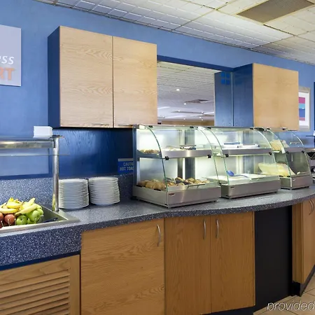 Hotell Express Centre By Ihg