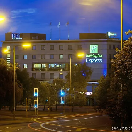 Express Centre By Ihg Hotel 3*