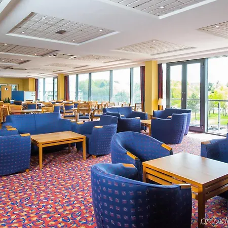 Express Centre By Ihg 3*