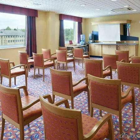 Hotel Express Centre By Ihg