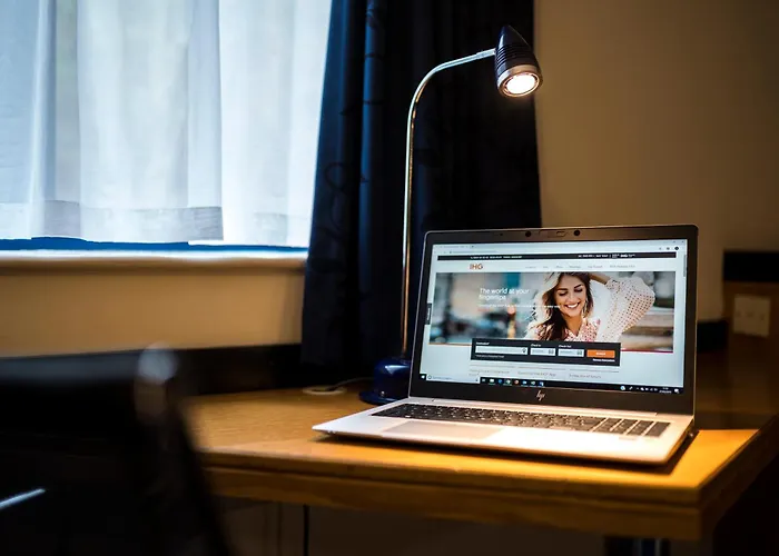 Hotell Express Centre By Ihg 3*