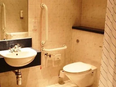 Hotell Express Centre By Ihg 3*