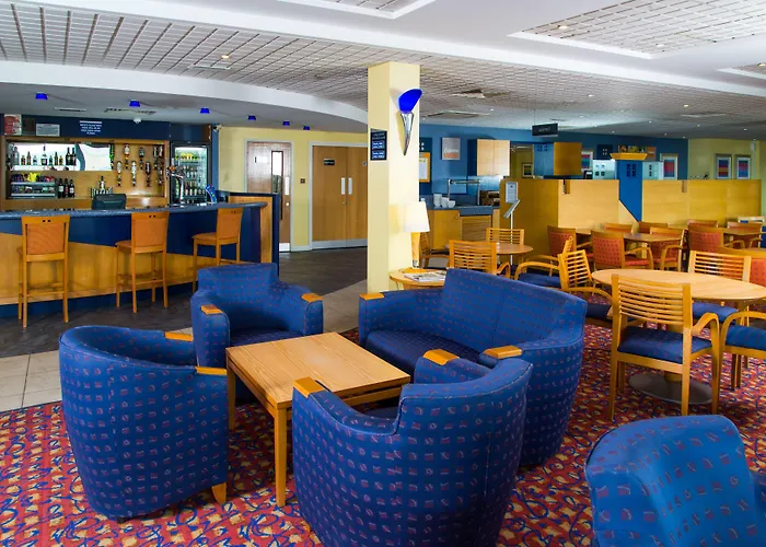 Express Centre By Ihg