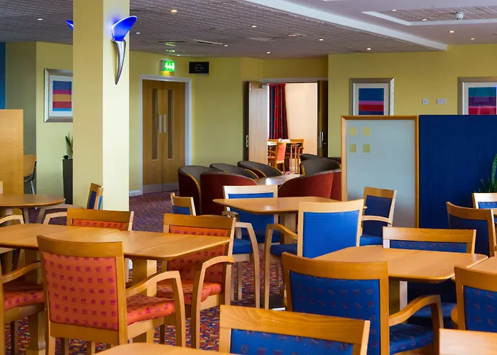 Express Centre By Ihg