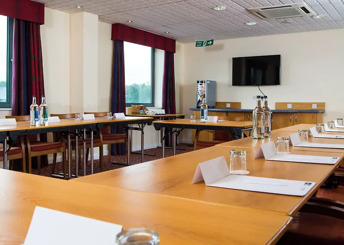 Hotell Express Centre By Ihg