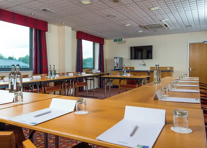 Express Centre By Ihg Hotell