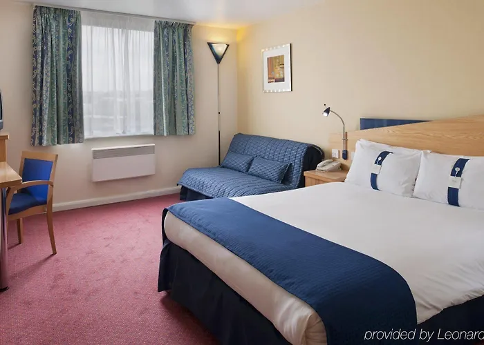 Hotel Express Centre By Ihg