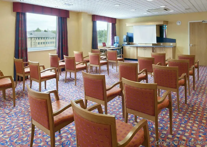 Hotel Express Centre By Ihg