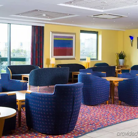 Hotell Express Centre By Ihg