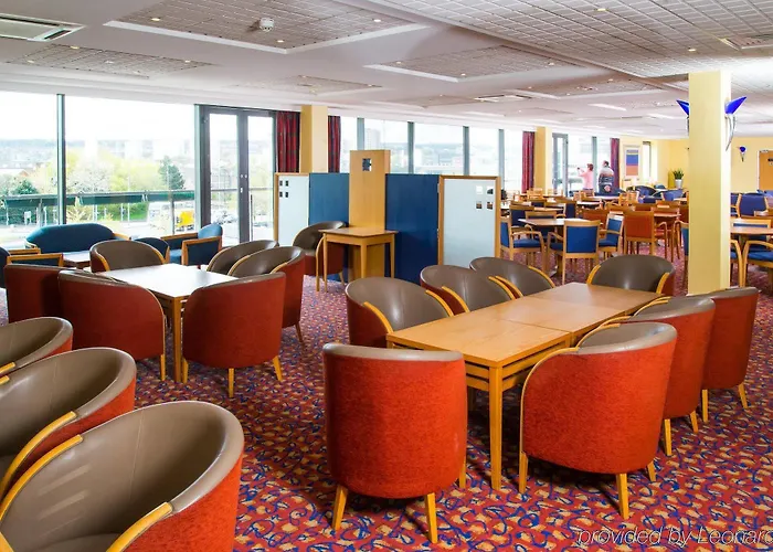 Express Centre By Ihg